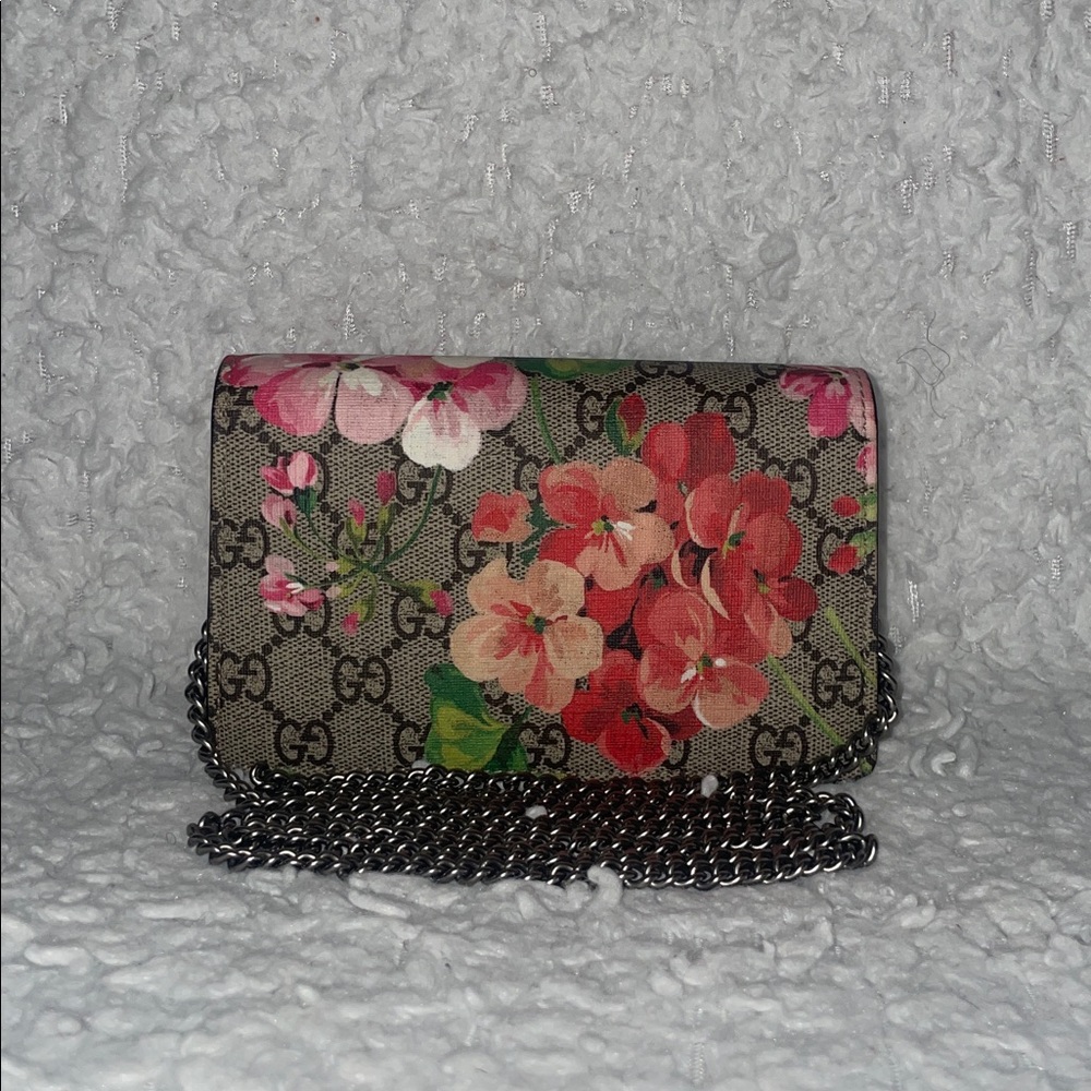 Gucci Dionysus GG Supreme Floral Pink Blooms Super Mini Chain Crossbody Bag - Picture 6 of 17